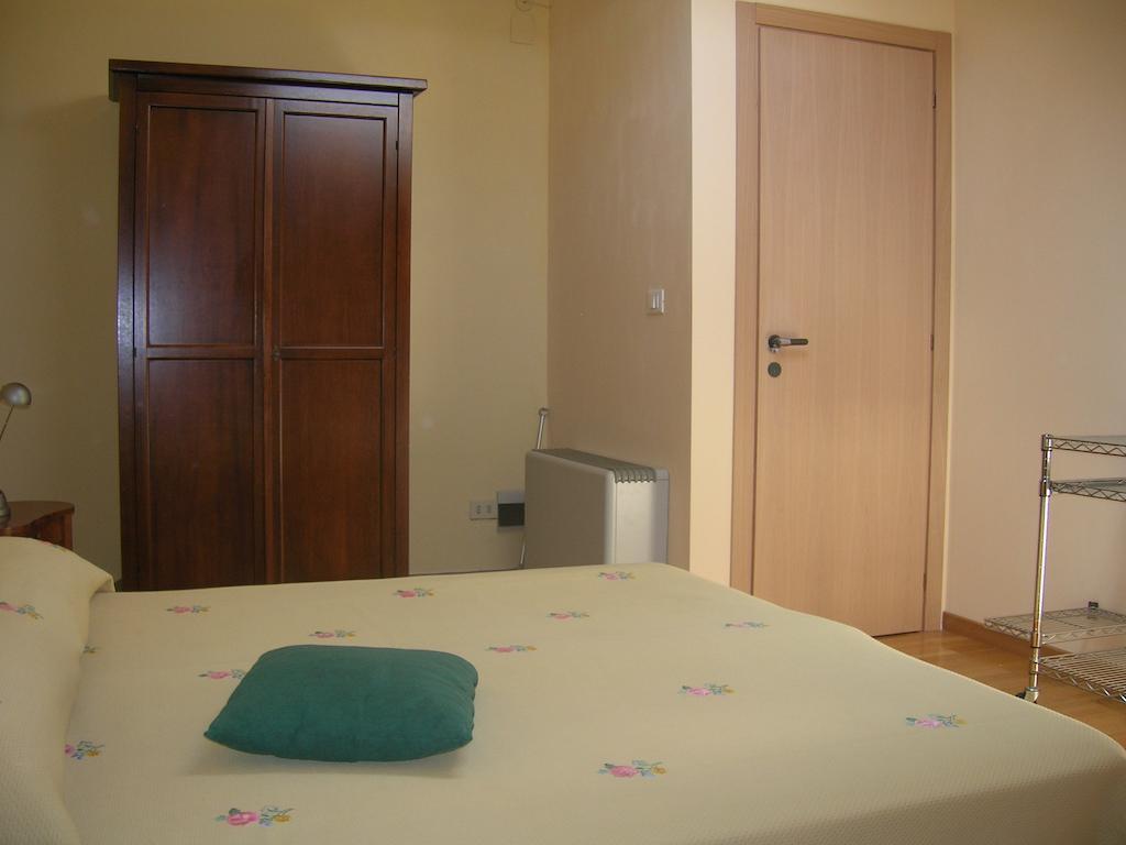 Mansarda Raggio Di Sole Bed & Breakfast Verona Rom bilde